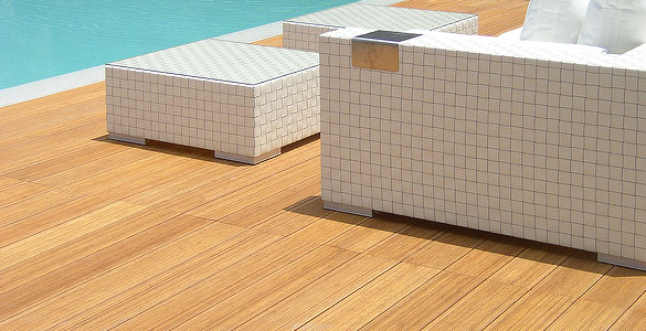 Ederra Decking